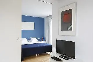 Around Mistral Pool Apartment
