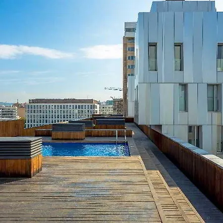 Around Mistral Pool Barcelona