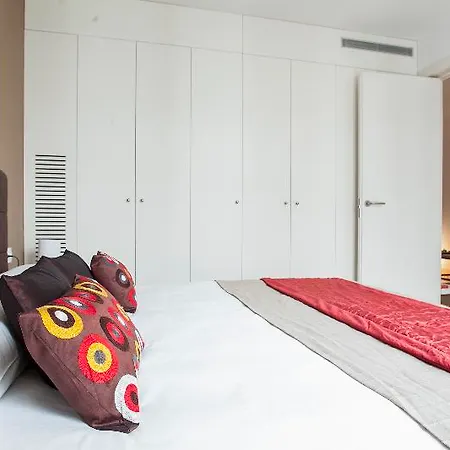 Around Mistral Pool Apartment