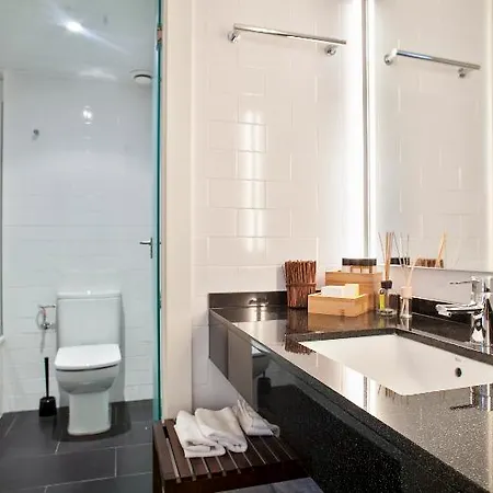 Apartment Around Mistral Pool
